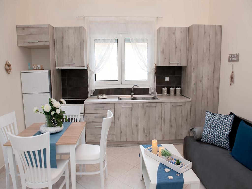 Elaia Mare Apartment *