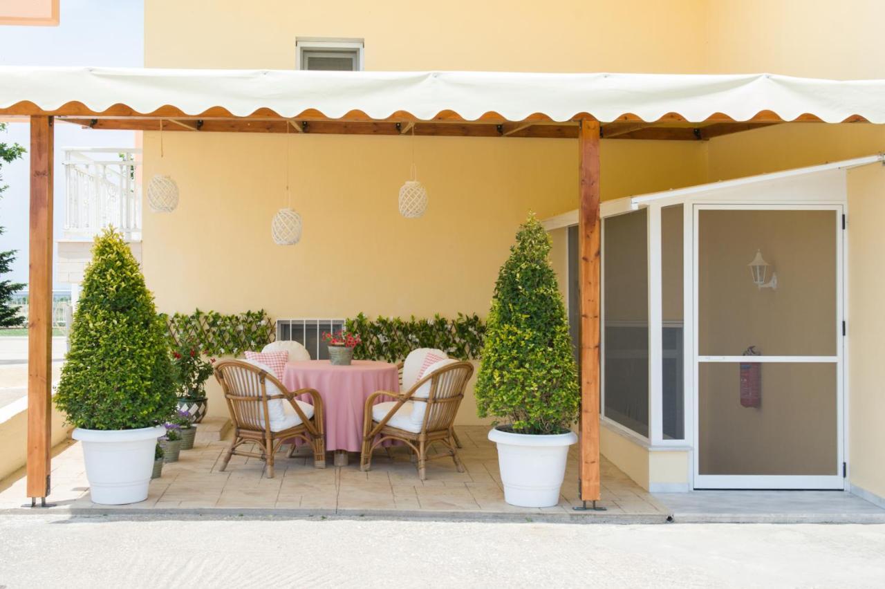Apartment Elaia Mare *