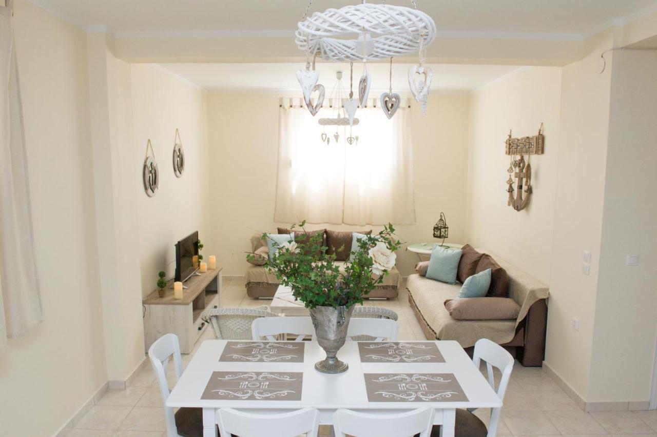 Elaia Mare Apartment *